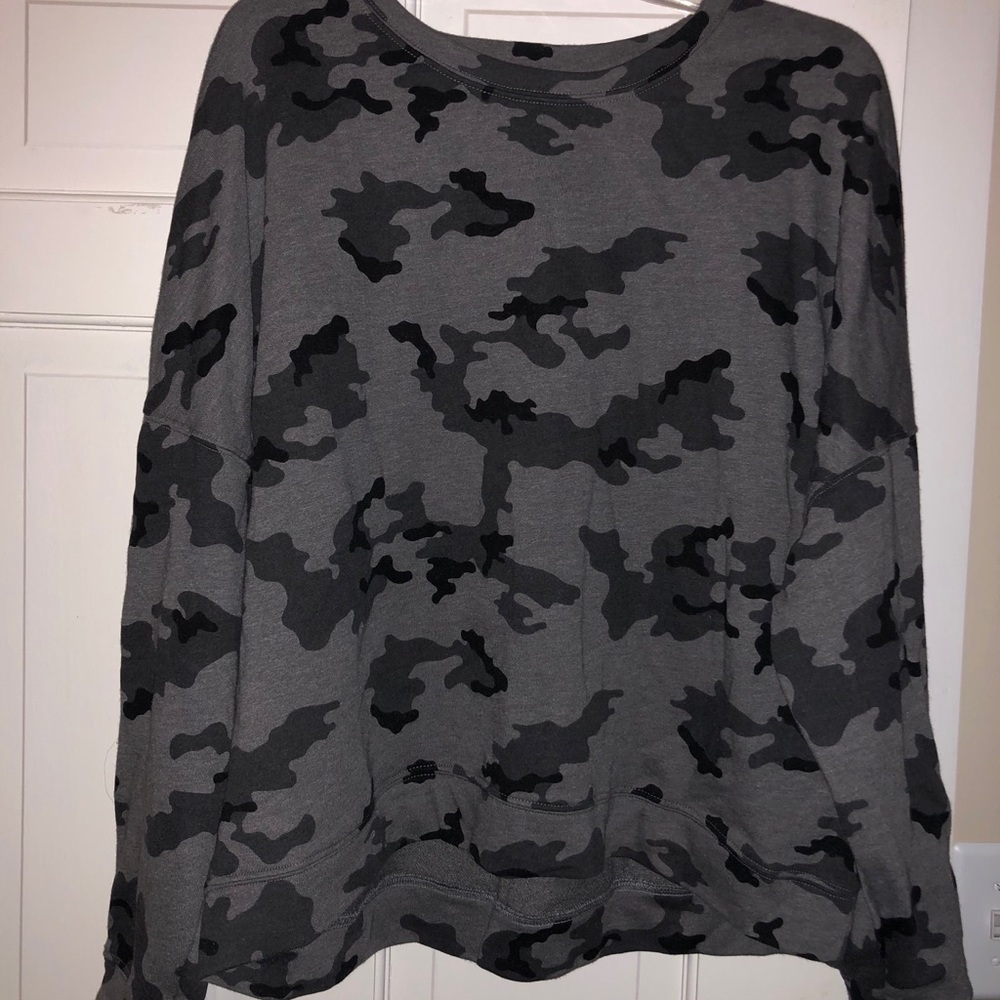 Fabletics Camo Crewneck